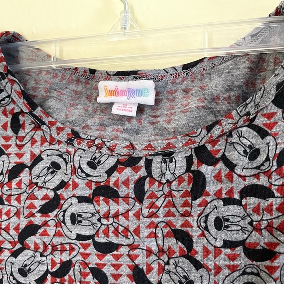 LuLaRoe Tops - 🌻Lularoe Minnie Mouse shirt
